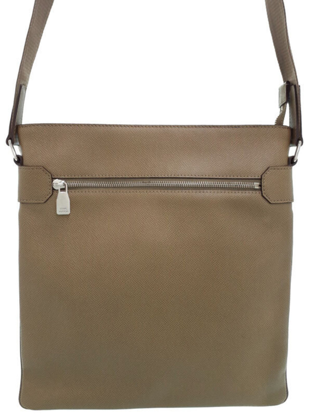 Louis Vuitton Taiga Sasha Shoulder Bag
